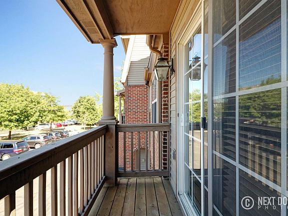 3rd image of 2822 Barclay Way #61