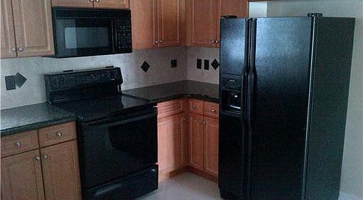 4th image of 10272 NW 36th Street #10272