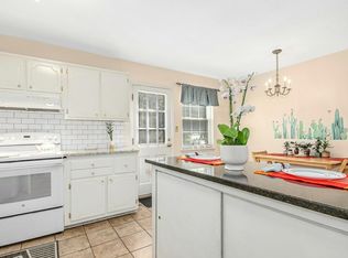 1002 Willow Dr APT 7, Chapel Hill, NC 27514