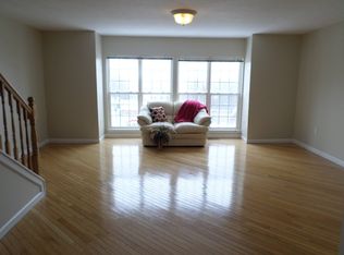 207 Wingate Dr, Pittsburgh, PA 15205