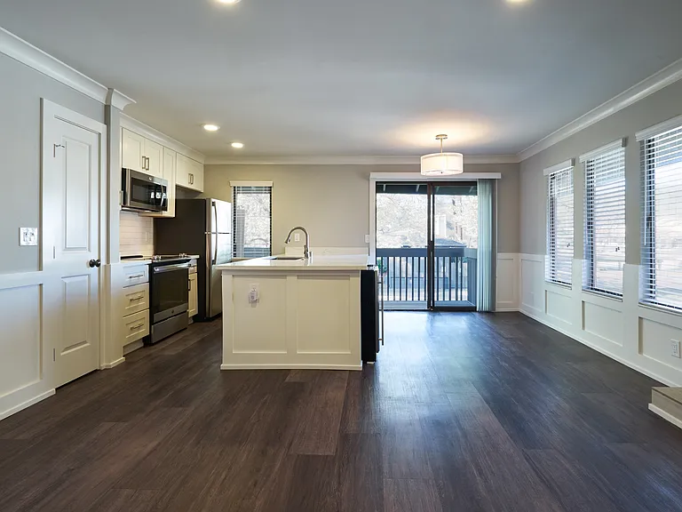 DP7 #C kitchen_living2 (1)