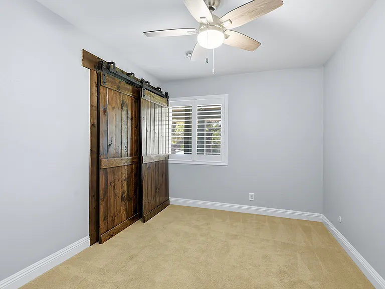 376 Quiet Ct — Photo 15