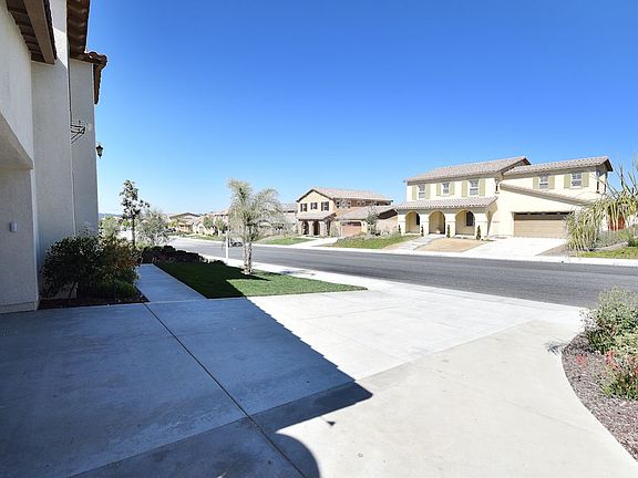 3rd image of 42369 Lyles Dr