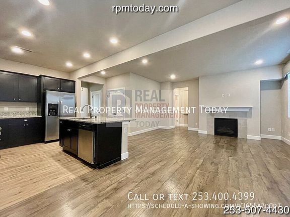 5th image of 18506 20th Avenue Ct E