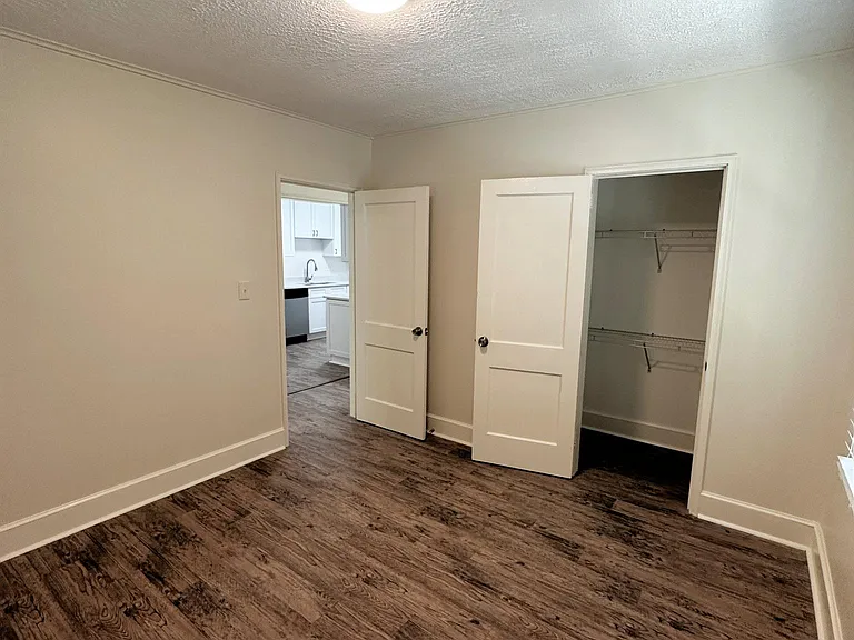 256 Bellvue Dr SE — Photo 7