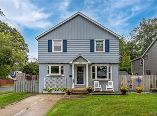 210 Hamilton Dr, Amherst, NY 14226
