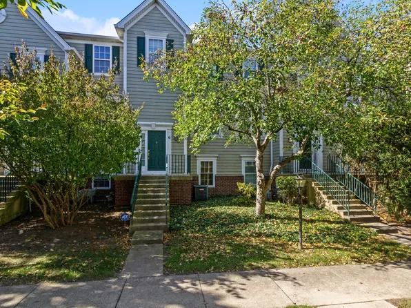 1105 Village Center Pkwy Unit 6, Aurora, IL 60506