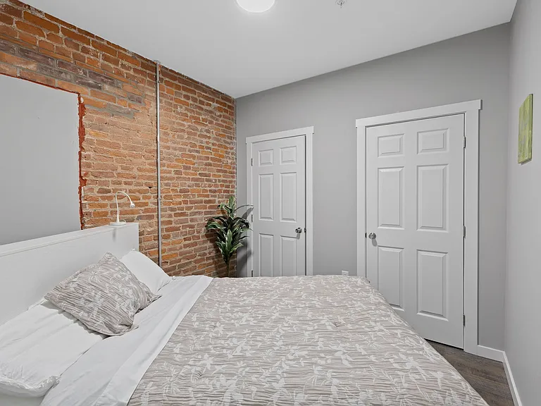322 S Patterson Blvd — Photo 18