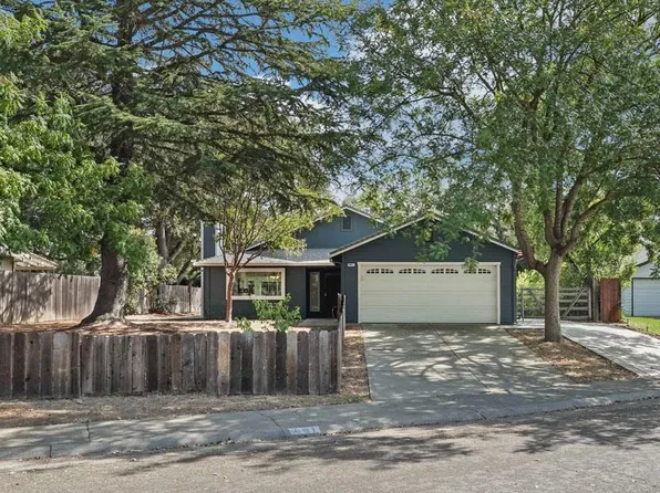 851 Stetson Way, Galt, CA 95632