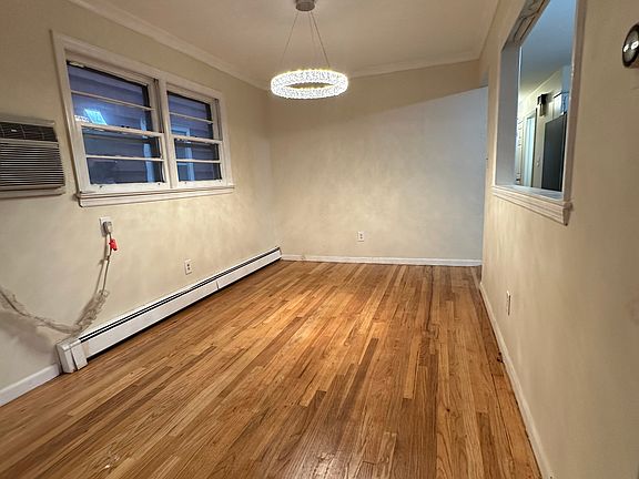 4th image of 348 Cator Ave Floor 1