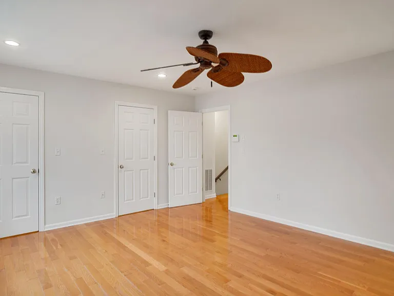 18 Rippowam Rd #2B — Photo 11