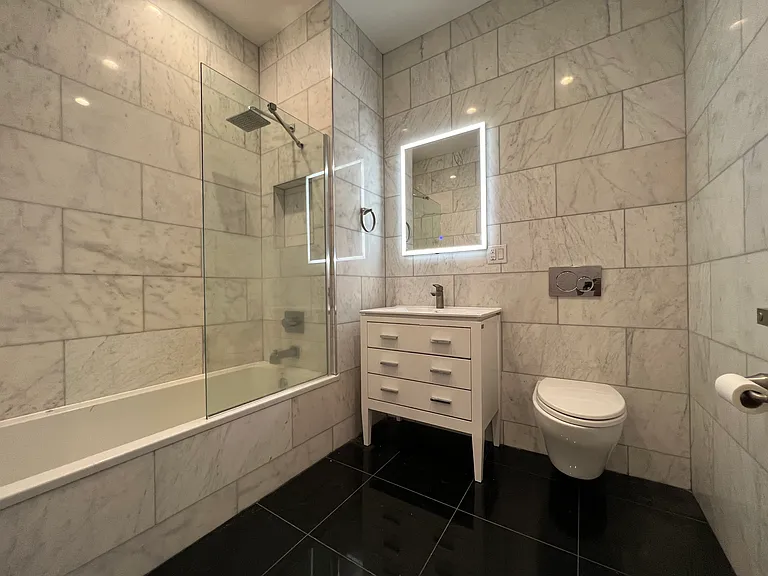 315 W 103rd St #3B — Photo 10