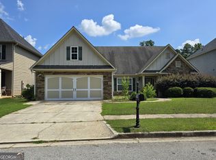 3464 Pinegate Trl, Snellville, GA 30039