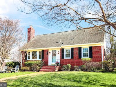 512 Crestwood Dr, Alexandria, VA, 22302