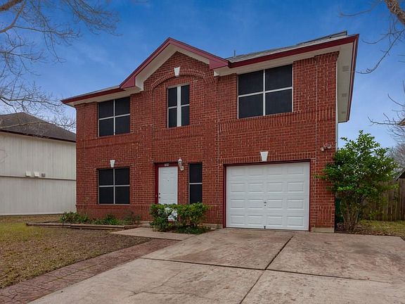 2nd image of 709 Maltese Cross Dr