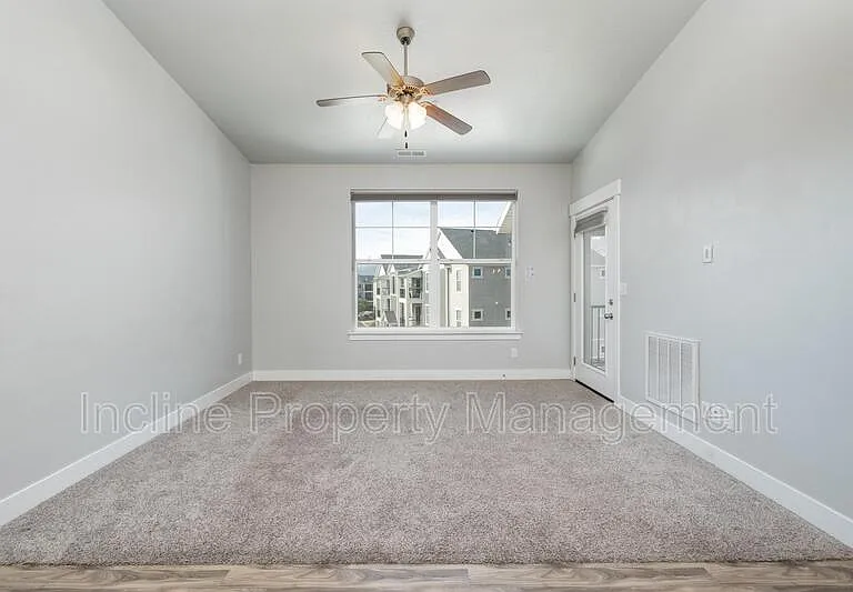 63 W Seasons Dr — Photo 7