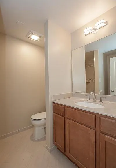 2911 Bridgehampton Ct — Photo 9