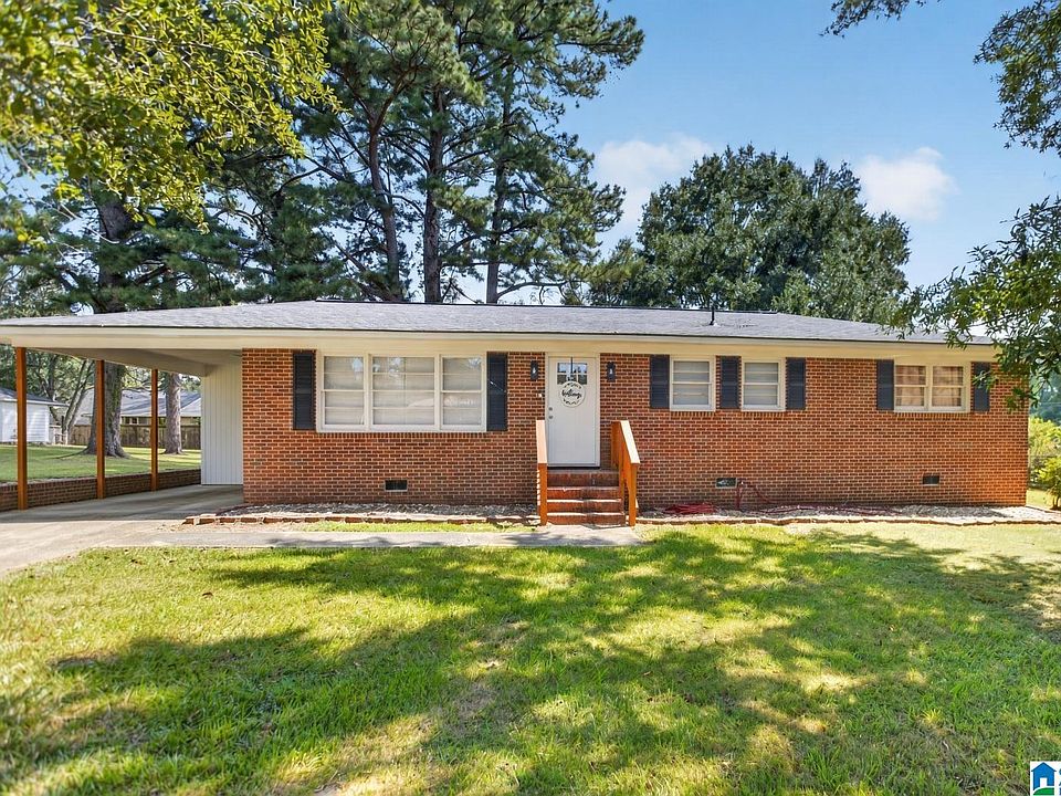 1st image of 705 Valley Dr