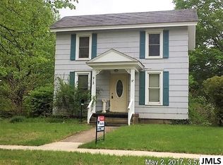 913 Burr Oak St, Albion, MI 49224