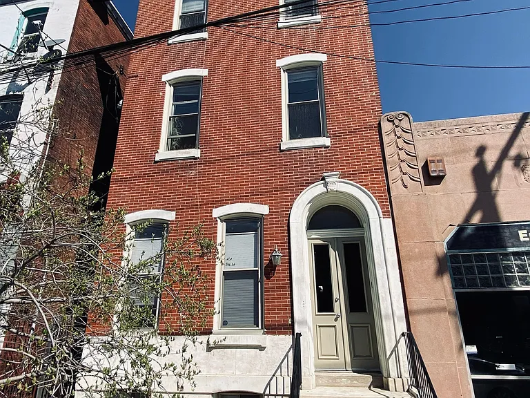 1507 Fairmount Ave — Photo 8