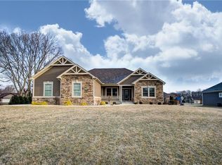509 Wood Field Dr, Troy, OH