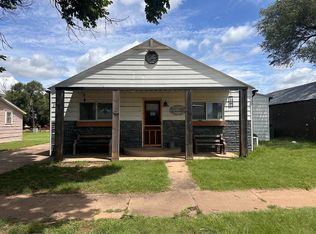 430 Campbell St, Kiowa, KS 67070