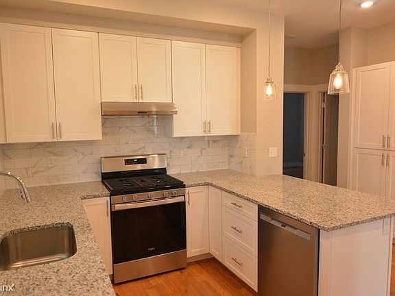 29 Vassal Ln. #3 Cambridge (West Cambridge) Unit Photo 5