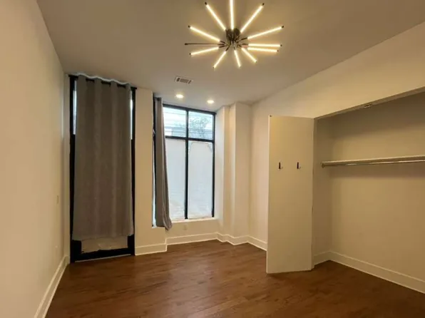 77 Court House Place image 3 of 6