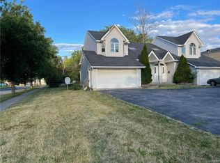 81 Denrose Dr, Buffalo, NY 14228