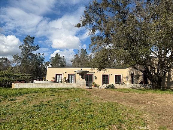 2nd image of 40461 Long Hollow Dr