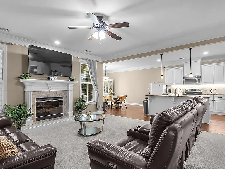 113 Greystone Dr — Photo 12