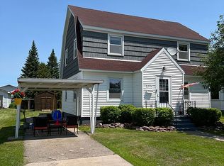 953 Maple St, Sault Sainte Marie, MI 49783