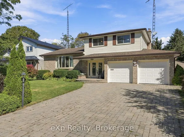 2 Ravensdale Rd, Cobourg, ON K9A 2B9