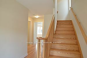 3rd image of 109 Sunflower Cres