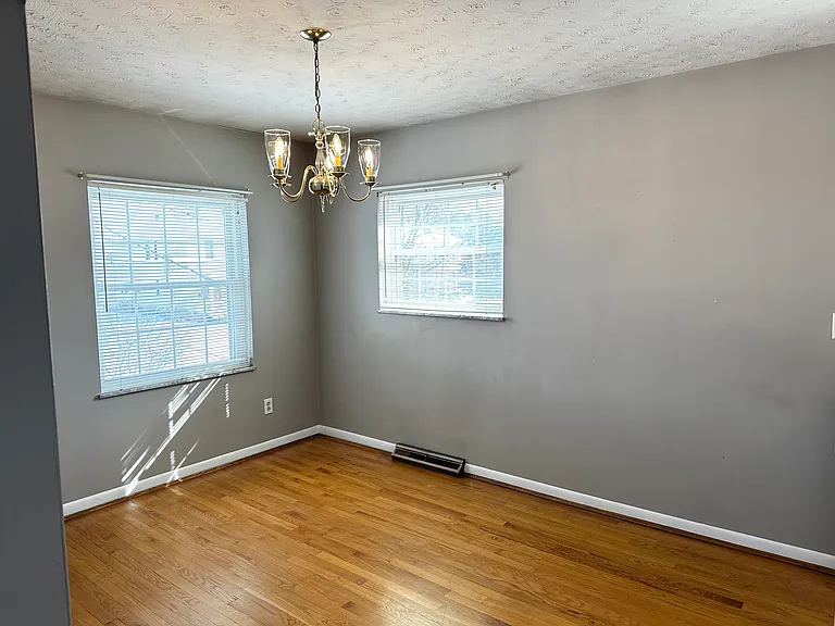 1 Highland Ave #4 — Photo 8