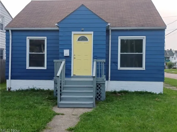 3594 W 102nd St, Cleveland, OH 44111
