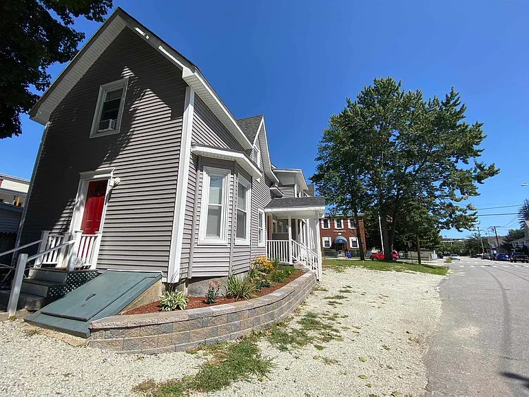 77 Ferry St #1W — Photo 3