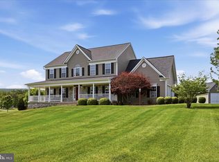 16205 Jonella Farm Dr, Purcellville, VA 20132
