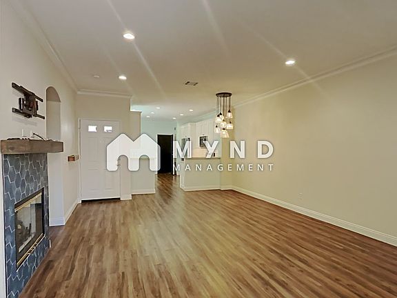 5th image of 10988 Ivy Hill Dr Unit 4