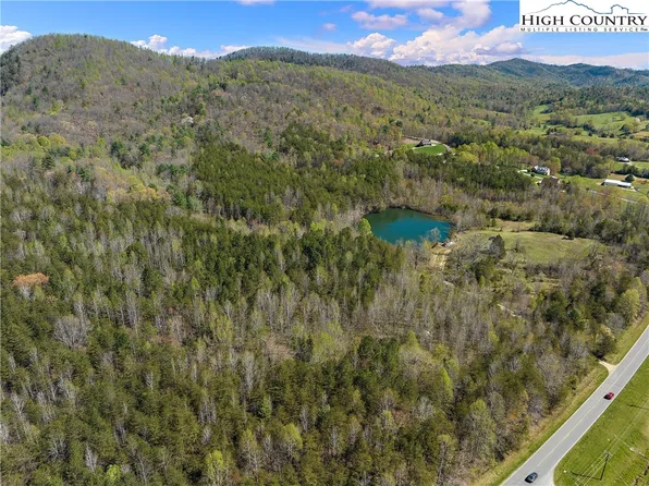 1535 Taylorsville Road, Lenoir, NC 28645