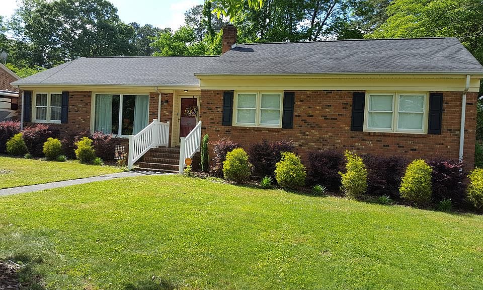 1st image of 117 Valley Dr