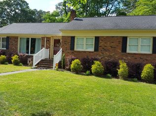 117 Valley Dr, Roanoke Rapids, NC 27870