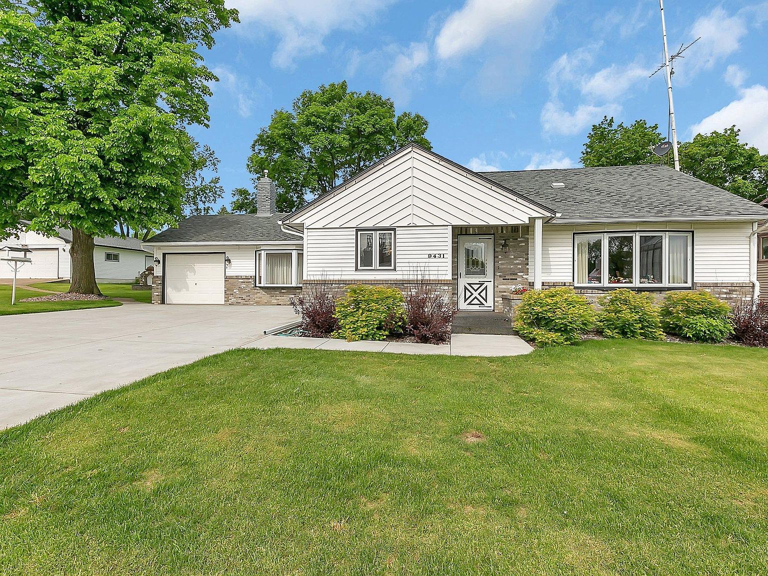 9431 Highway 25, Pierz, MN 56364 Zillow