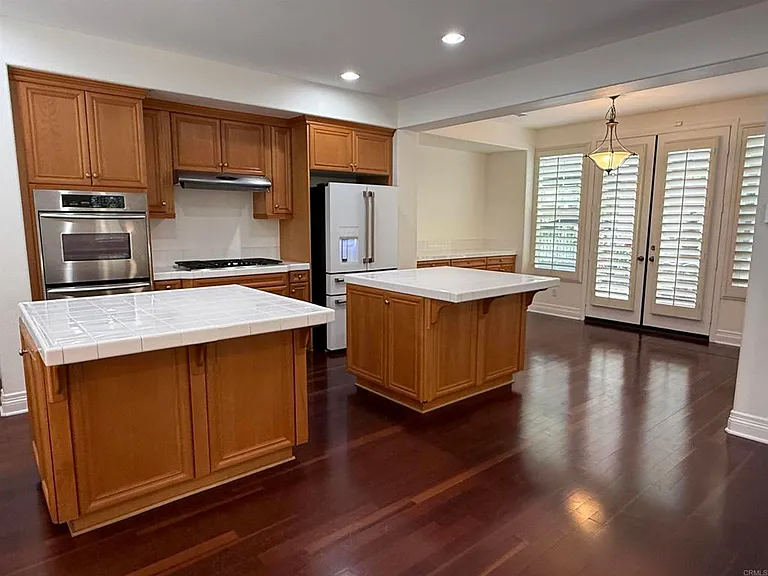 1472 Canoe Creek Way — Photo 16