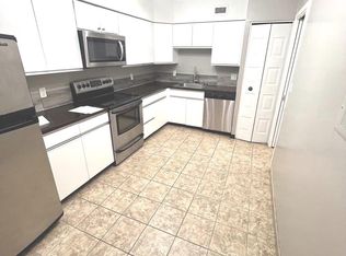 5501 Seminary Rd APT 913S, Falls Church, VA 22041