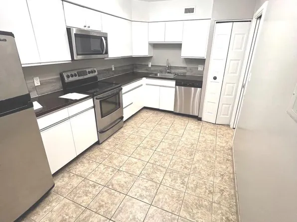 5501 Seminary Rd APT 913S, Falls Church, VA 22041