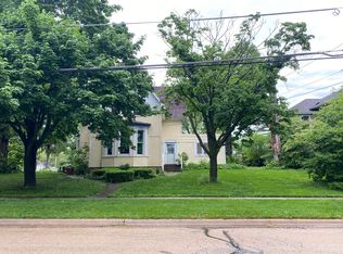 127 S Western Ave, Bartlett, IL