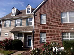 616 Primrose Ln, Chesapeake, VA 23320