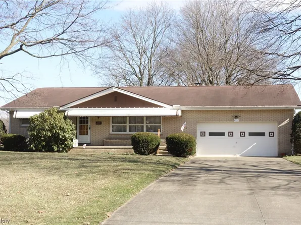 4957 Will Dr, Akron, OH 44319