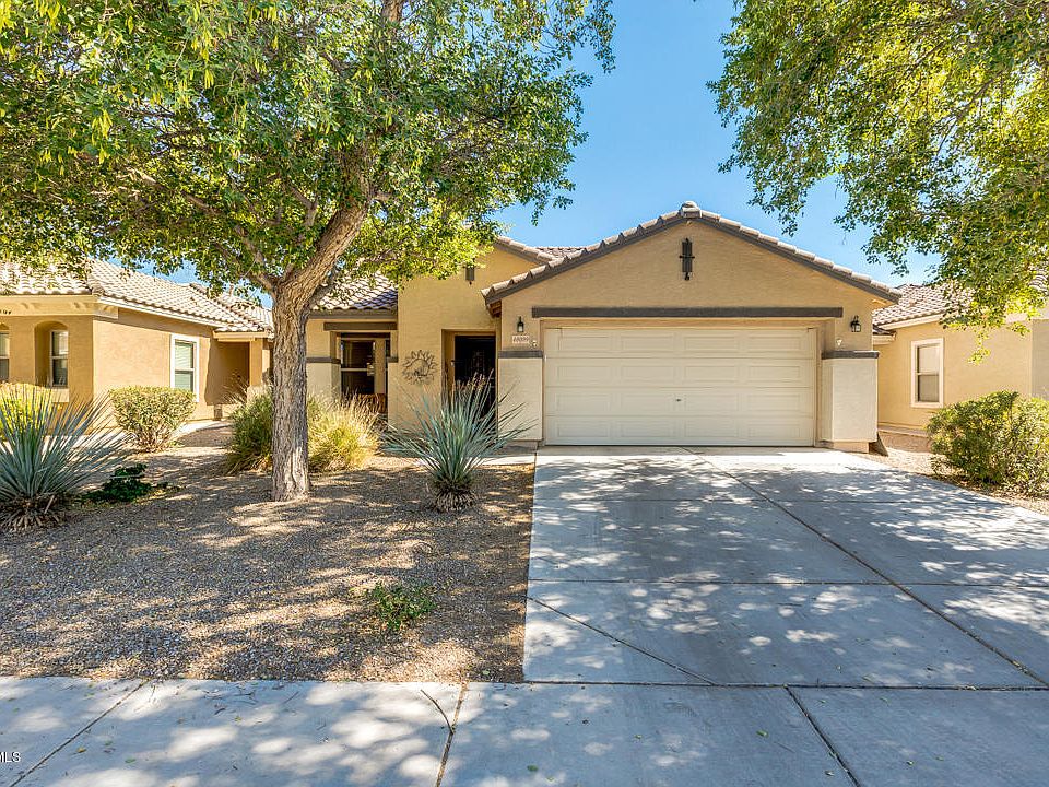 1st image of 40099 W Tamara Ln